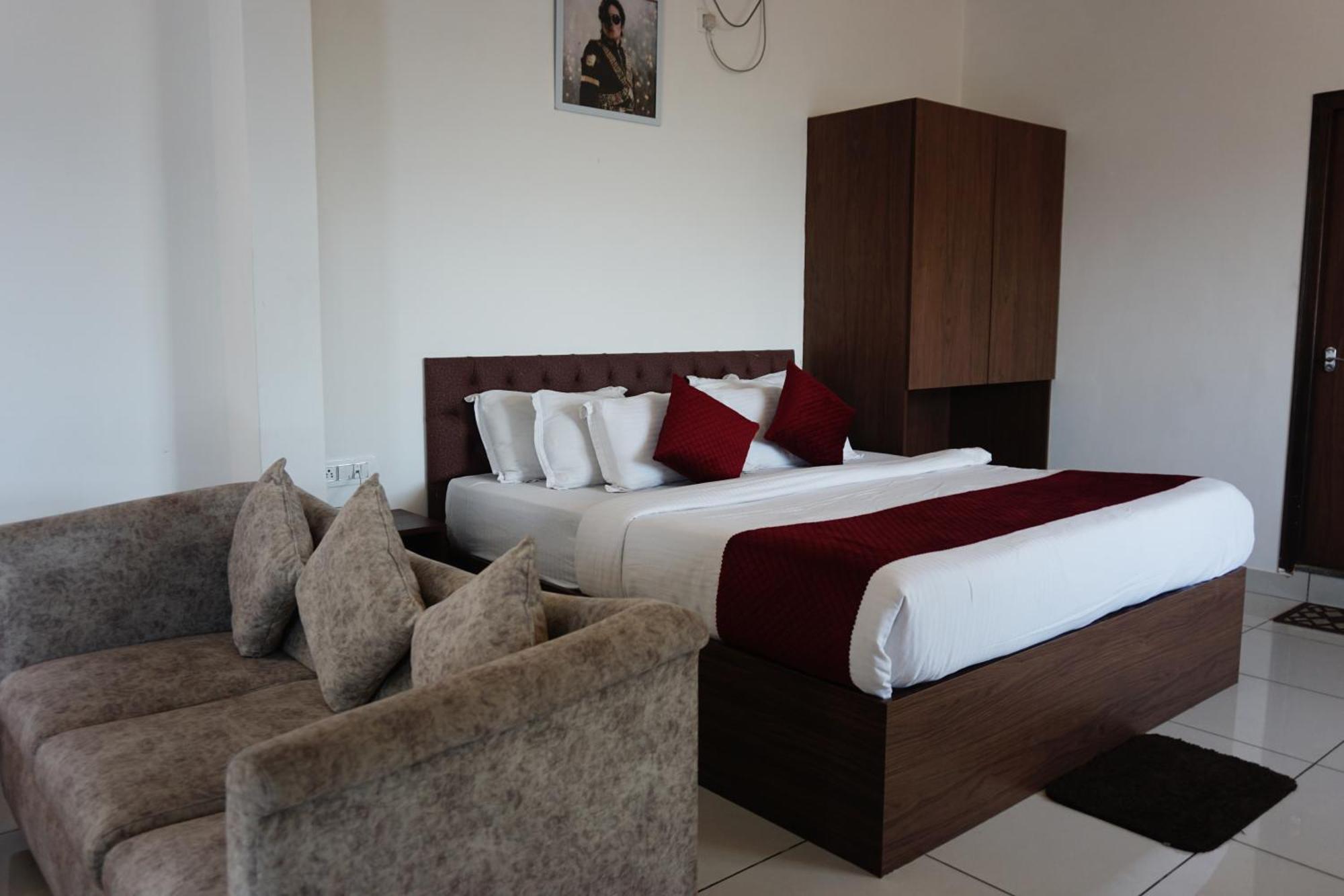 Vistar Resort & Hotels Kammasandra Buitenkant foto