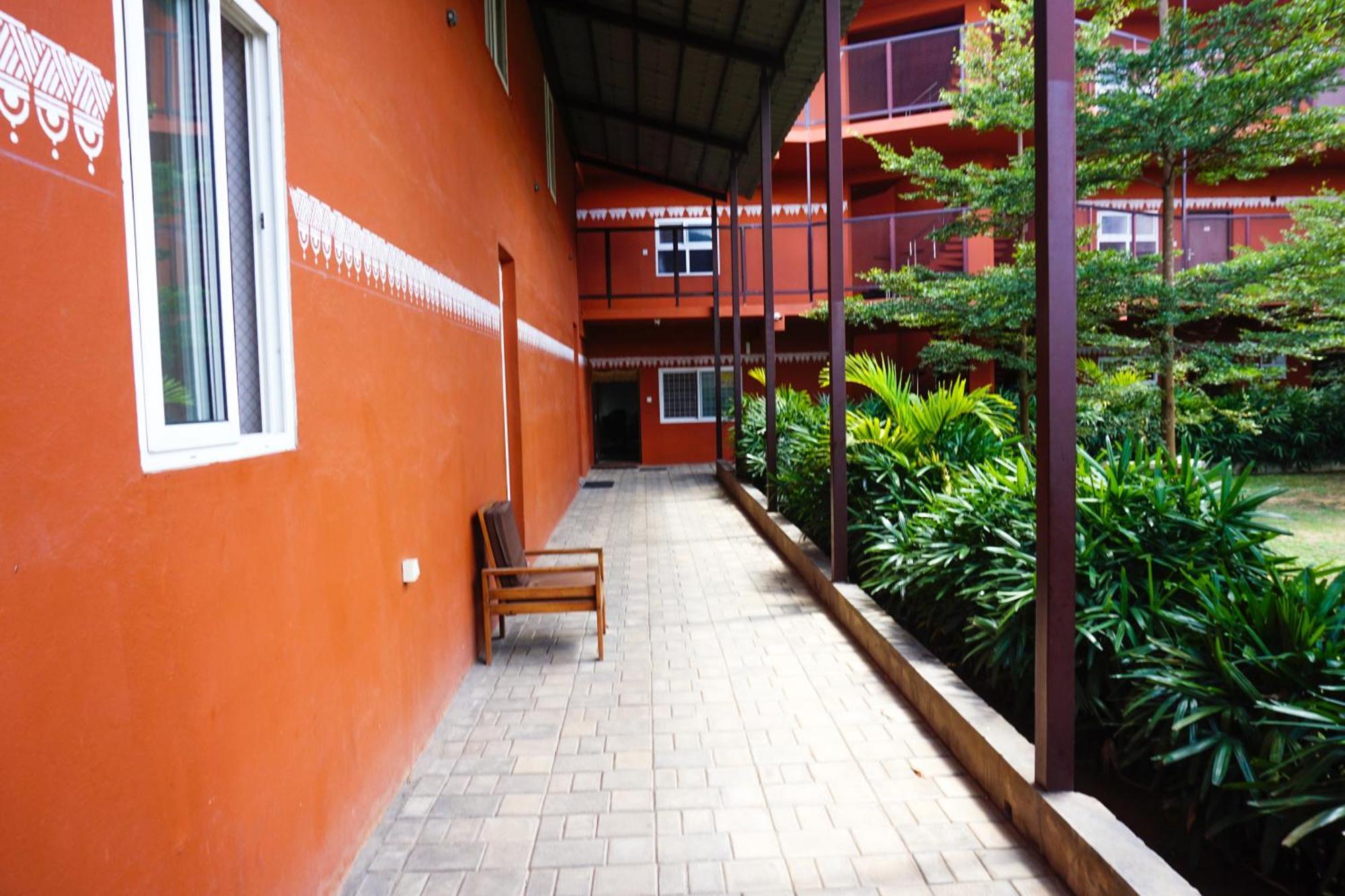 Vistar Resort & Hotels Kammasandra Buitenkant foto