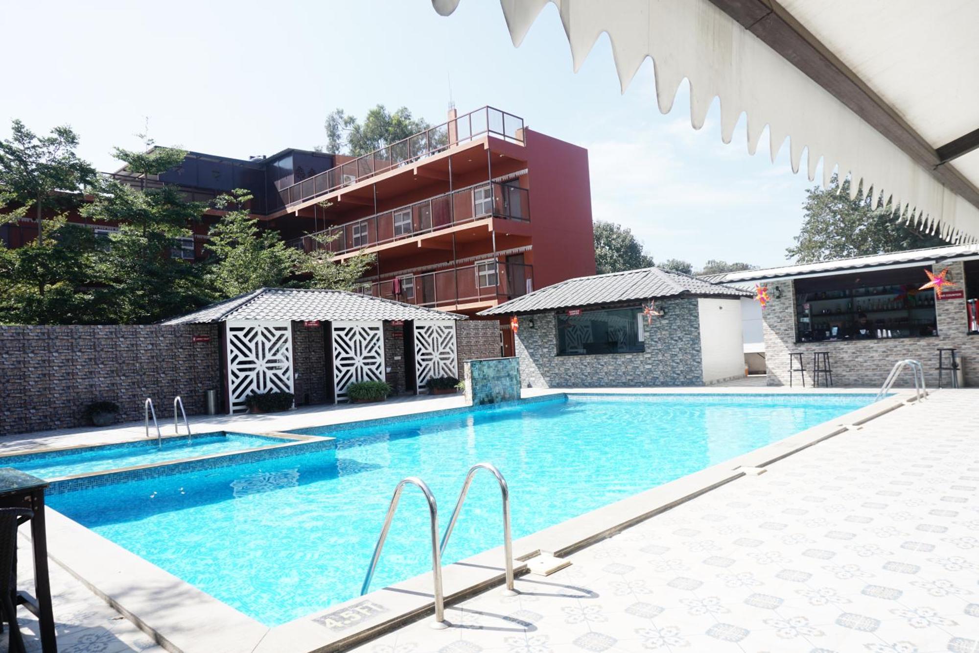 Vistar Resort & Hotels Kammasandra Buitenkant foto