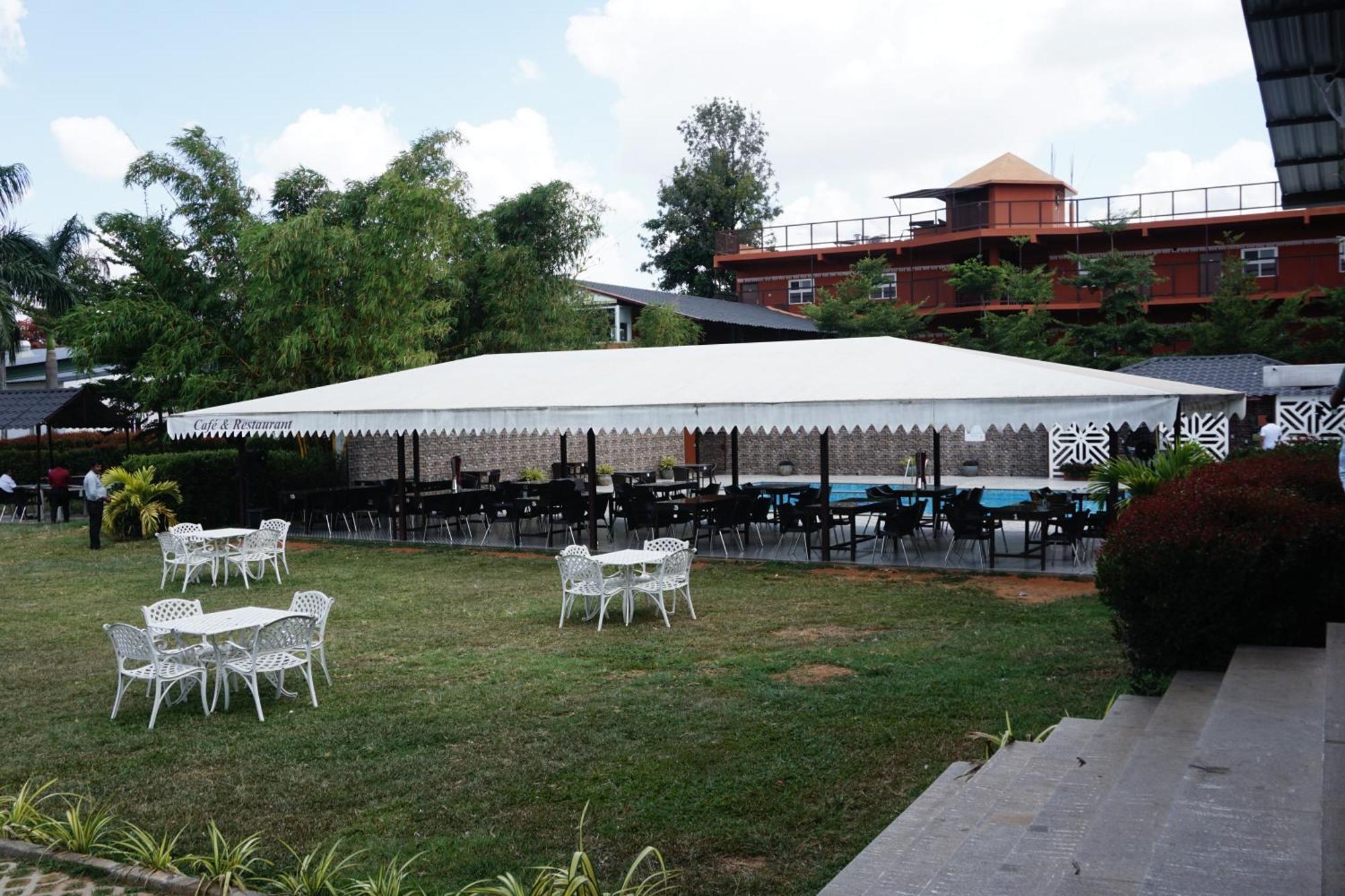 Vistar Resort & Hotels Kammasandra Buitenkant foto