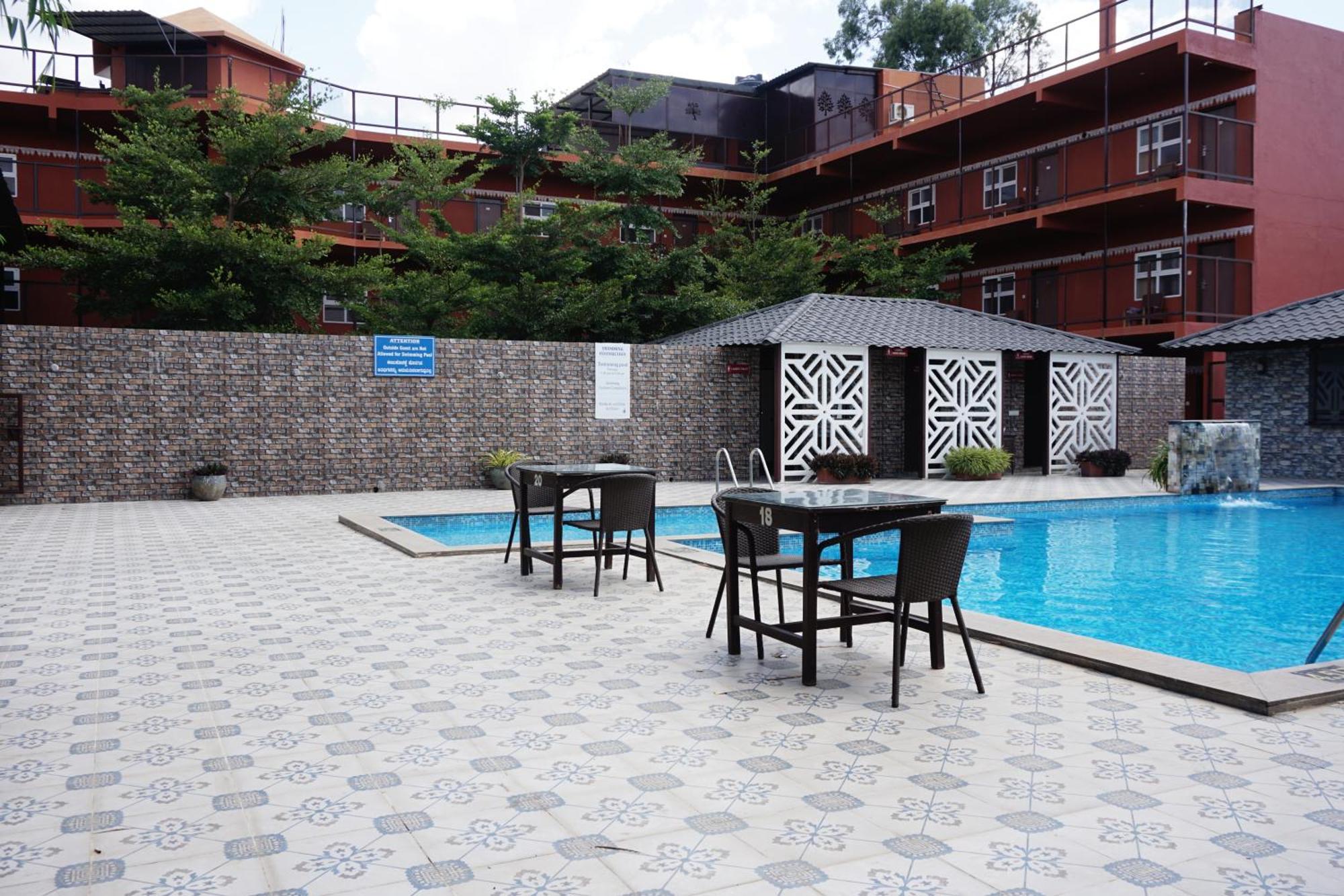 Vistar Resort & Hotels Kammasandra Buitenkant foto