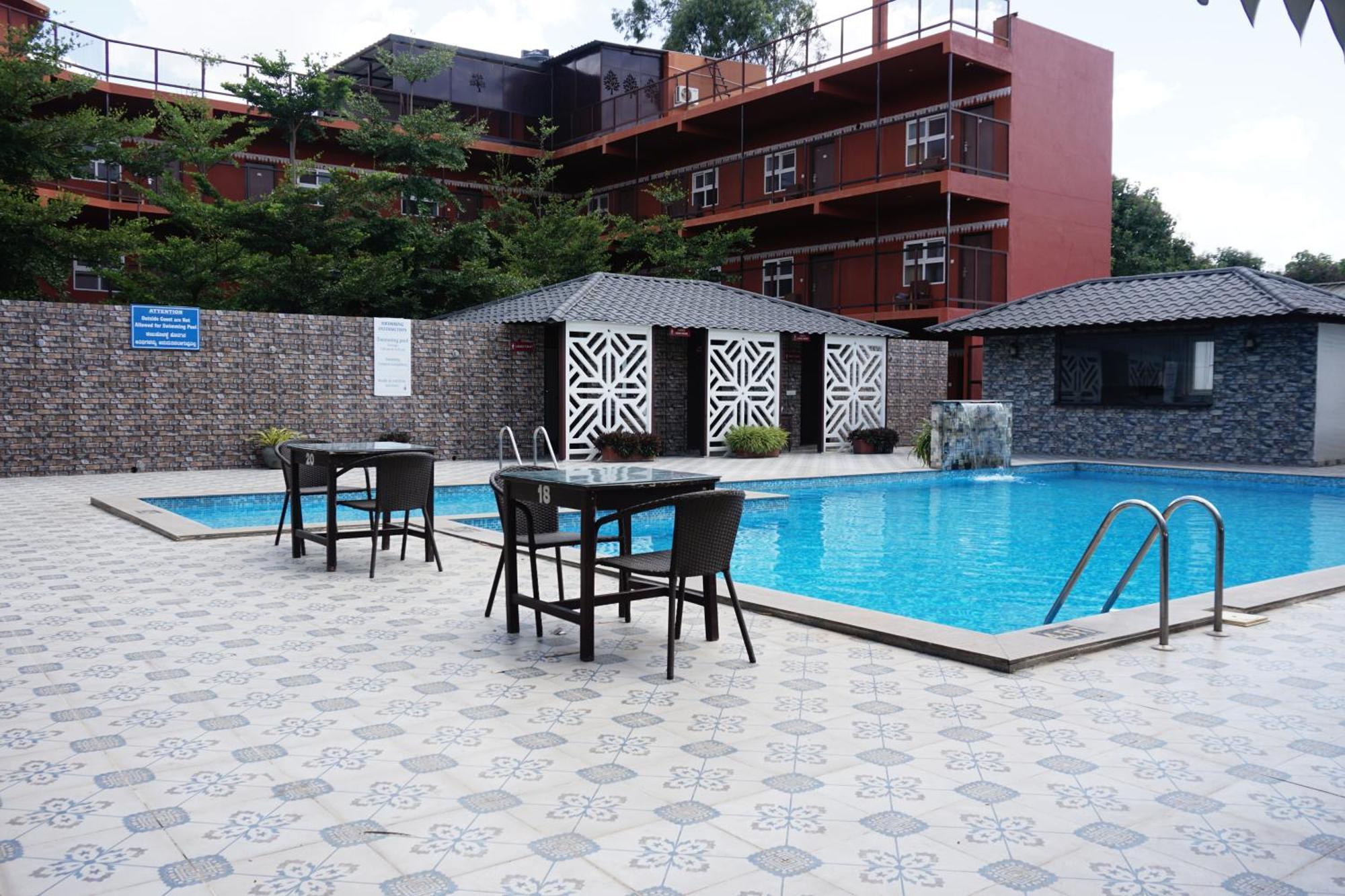 Vistar Resort & Hotels Kammasandra Buitenkant foto
